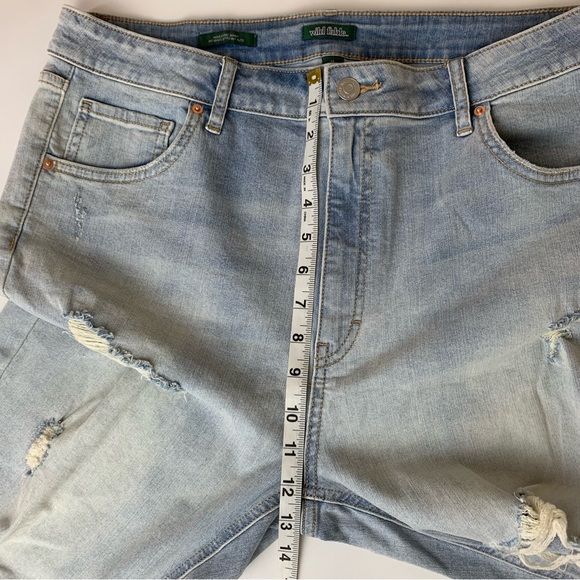 Wild Fable Womens Distressed Highest Rise Skinny Jean Light Wash Size 16 - Picture 9 of 12